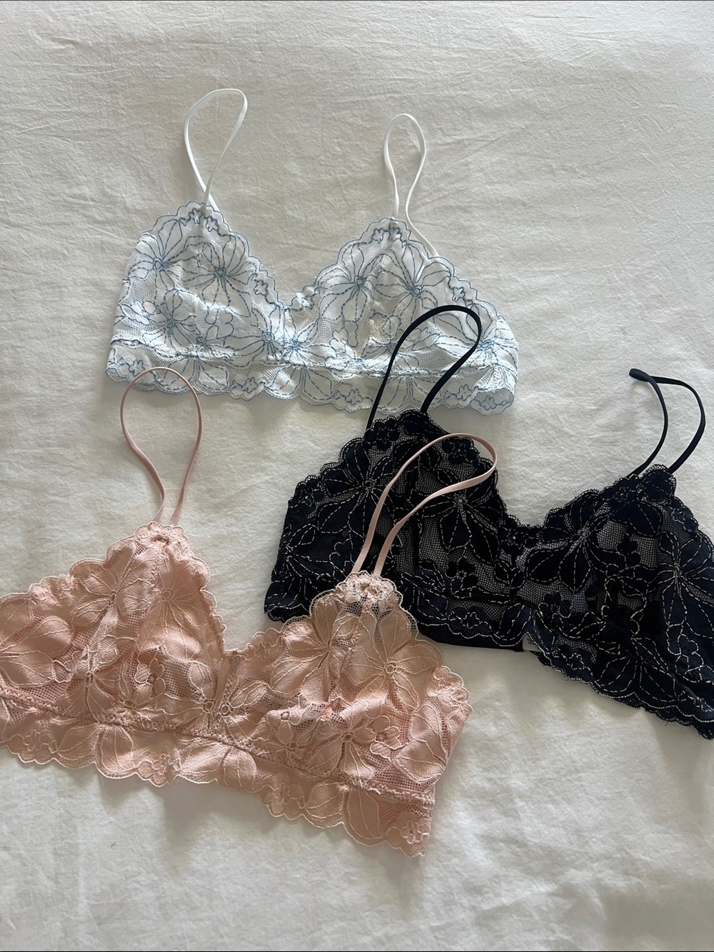 🟣 BOGO! Bundle of 3 - B.Tempted Feeling Famous Lace Bralette Set
